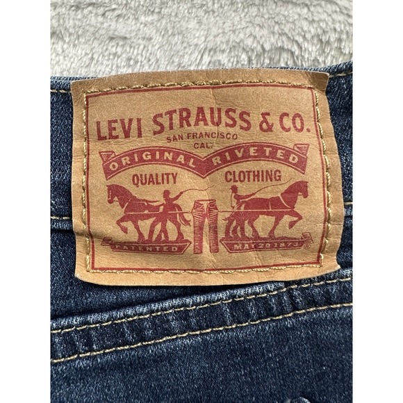 Levi's Boyfriend Jeans Women 31 Medium Wash Blue Denim Distressed Casual Stretch - Picture 2 of 12